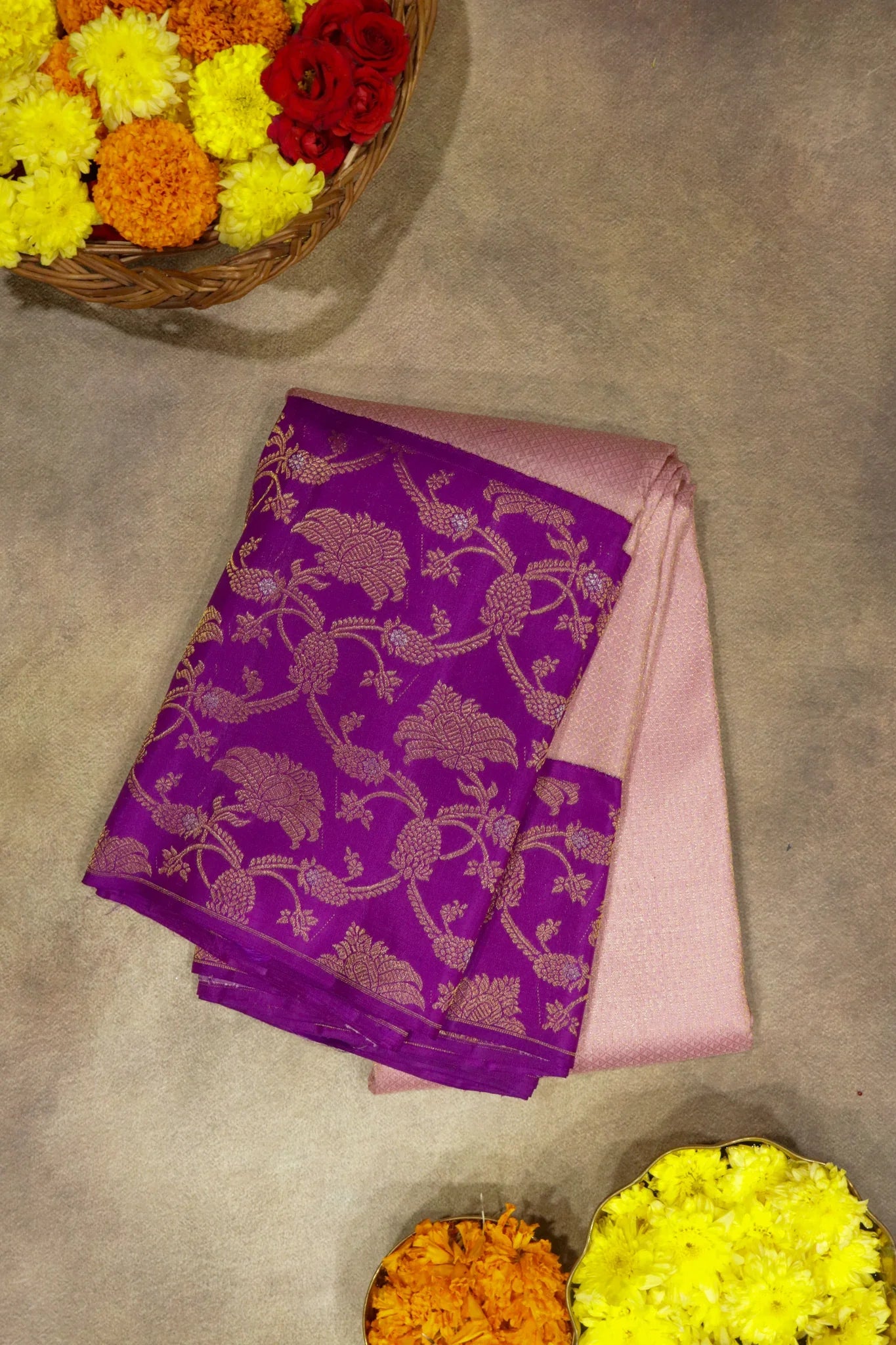 Onion Pink Kanchipuram Silk Saree with Self Zari Weaving and Contrast Zari Jaal Border - Mokshaa