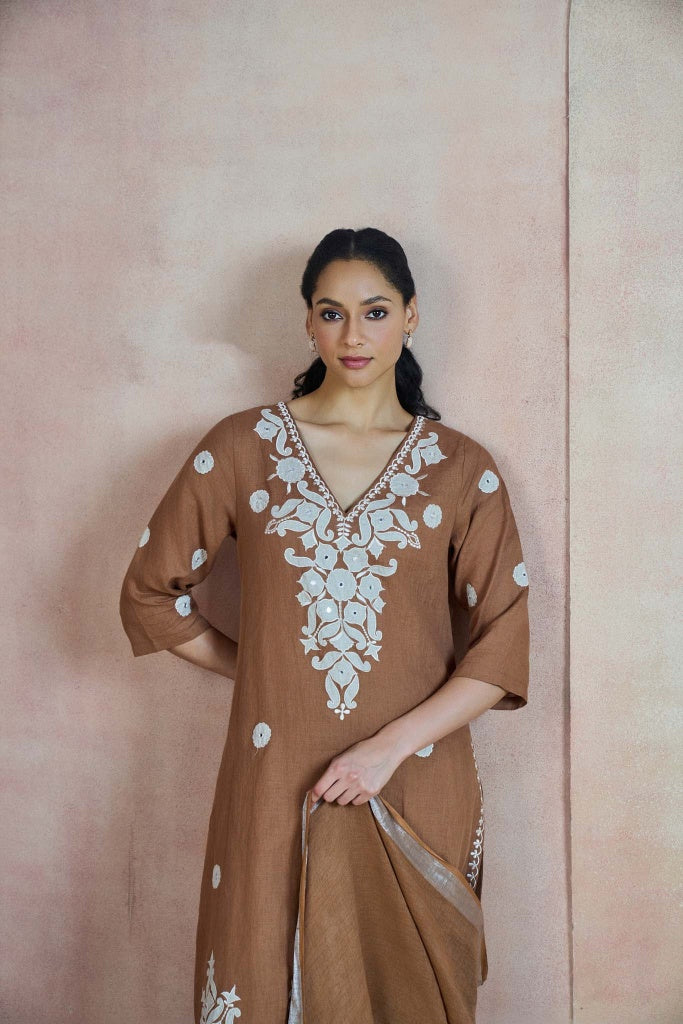 Tobacco Brown Linen Kurta Set with Thread Embroidery and Appliqué - Mokshaa