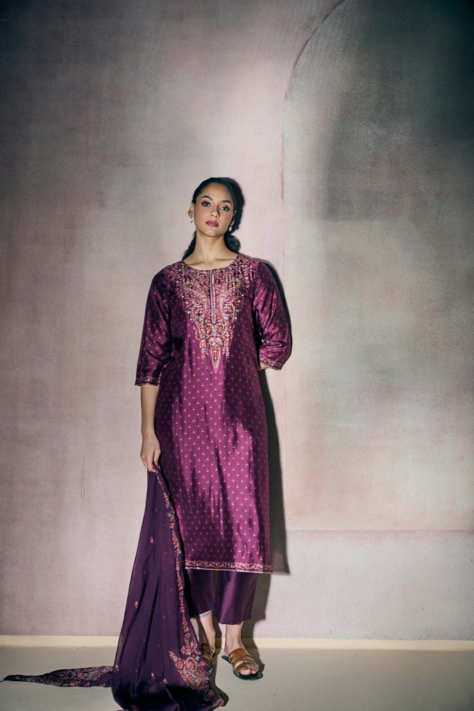 Plum Printed Silk Kurta Set with Paisley Thread Embroidery - Mokshaa