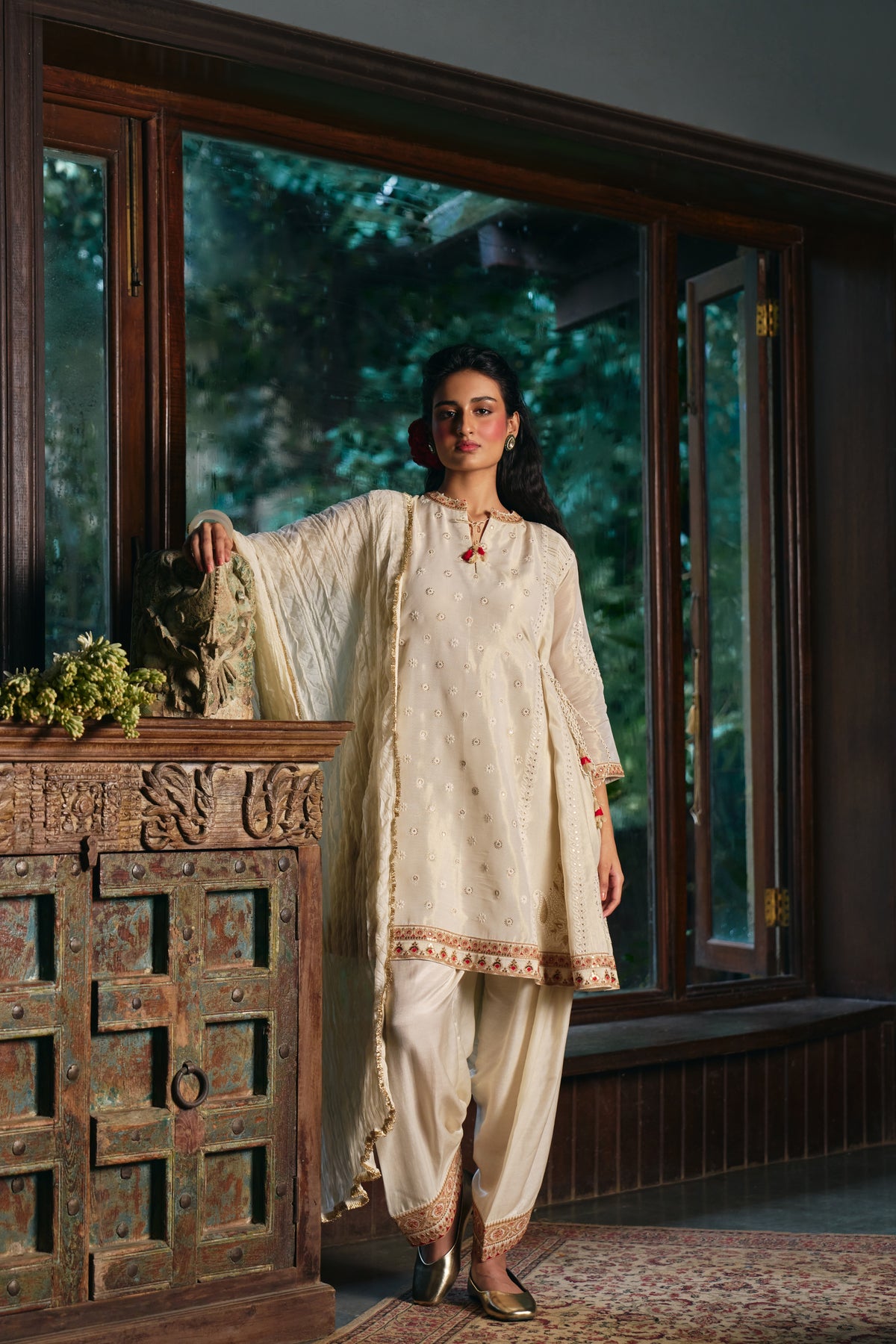 Ivory Tissue Chanderi Kurta Set with Chikankari Thread Work and Tulip Salwar - Mokshaa