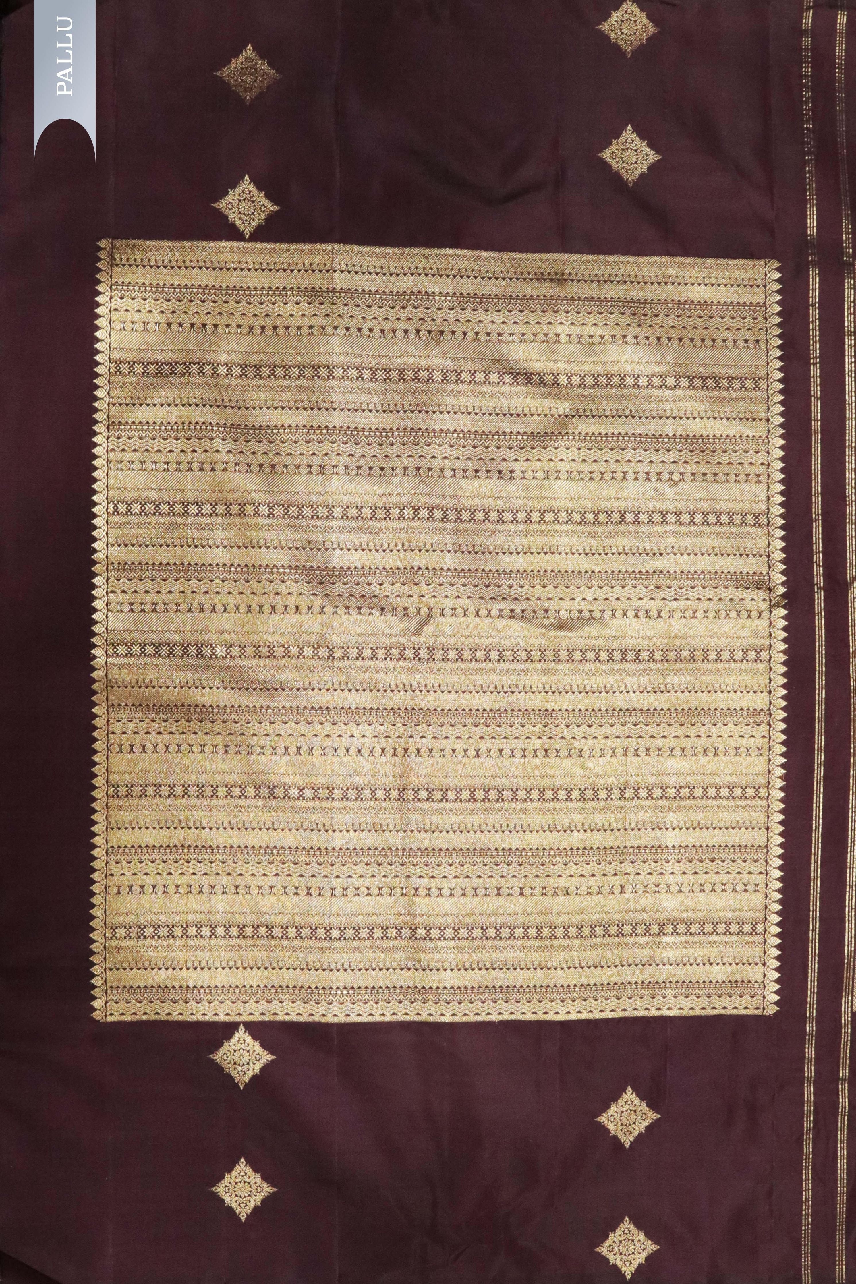 Brown Kanchipuram Silk Saree with Gold Geometrical Lines and Zari Motif Border - Mokshaa