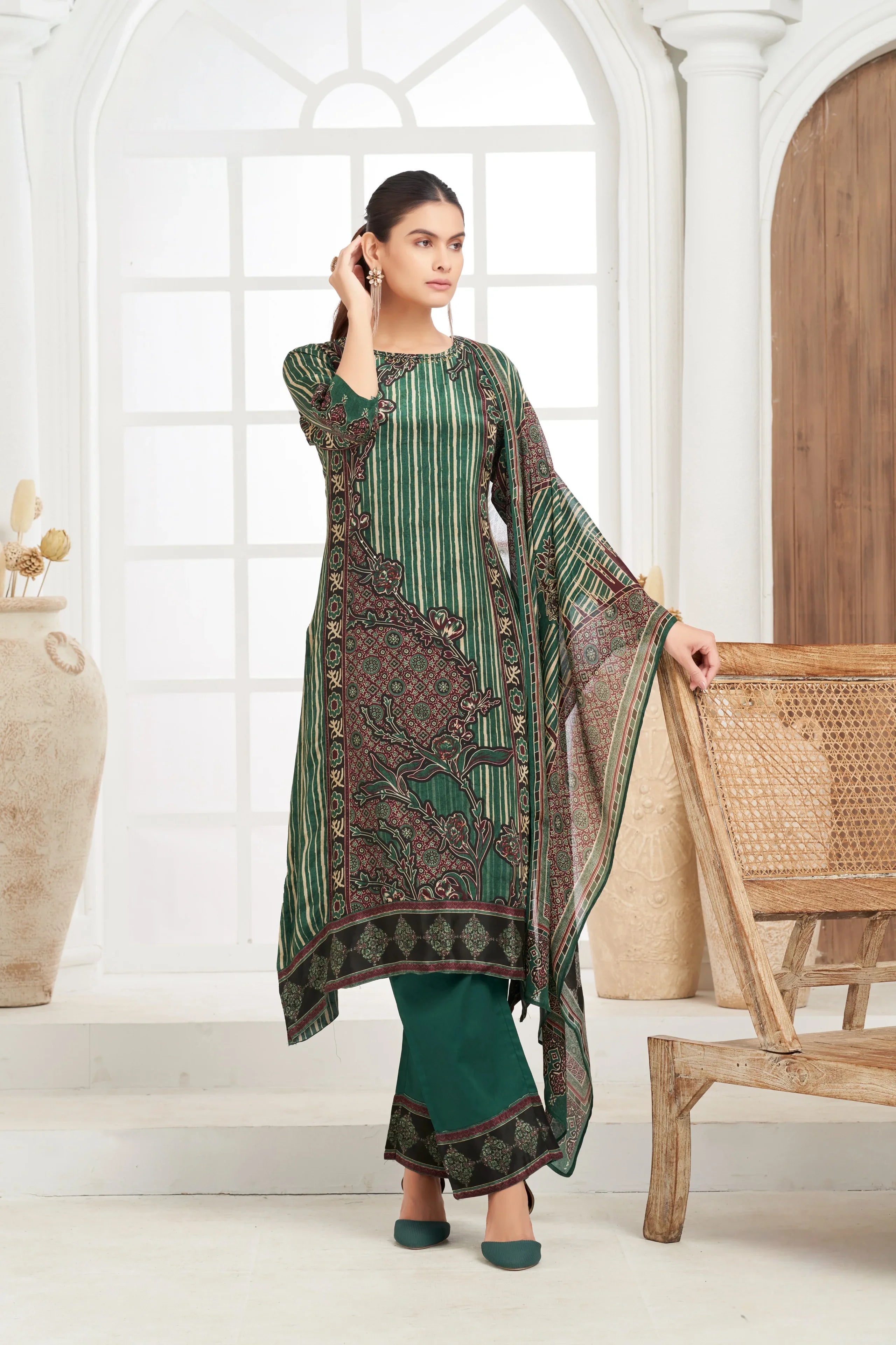 Emerald Green Kurta Set with Heritage Printed Dupatta - Mokshaa
