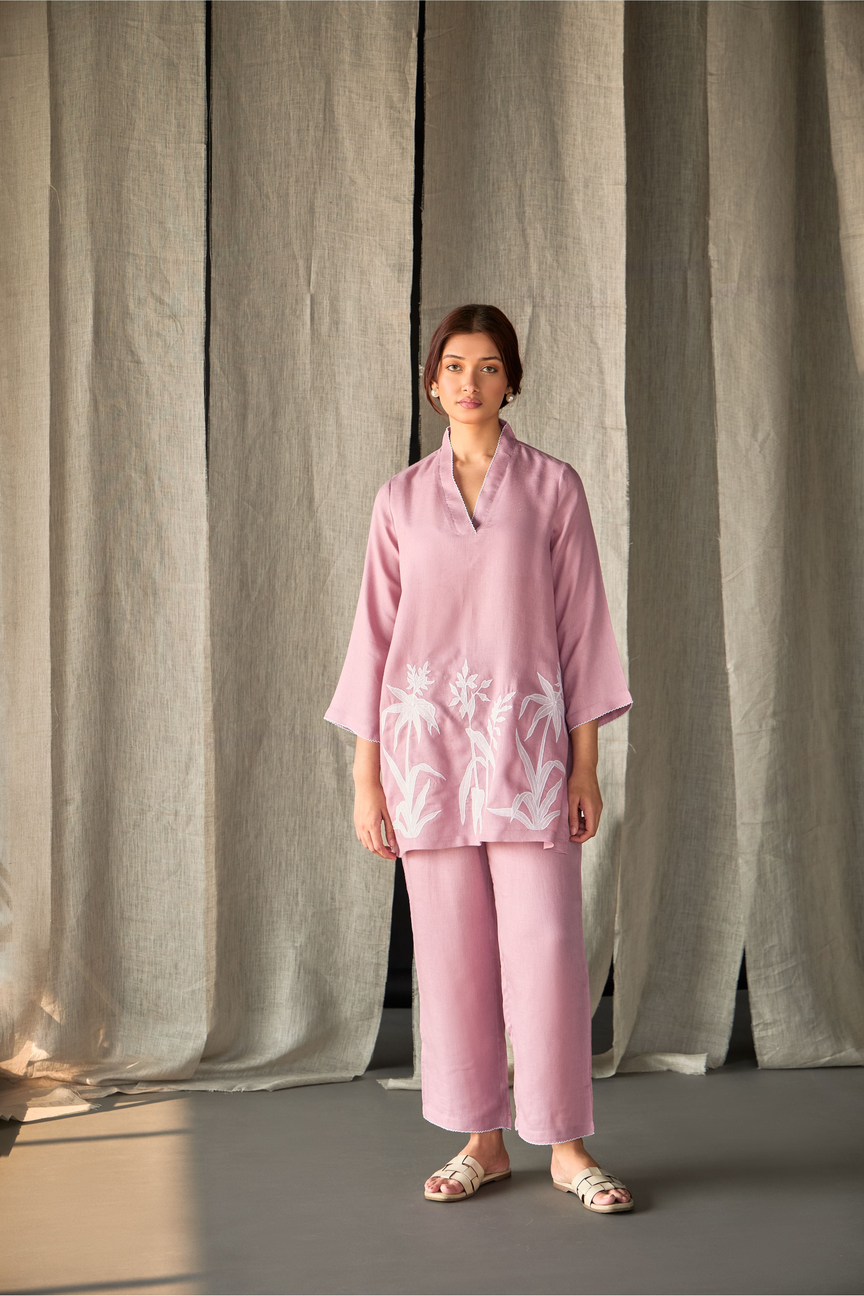 Blossom Pink Applique Linen Co-ord Set - Mokshaa