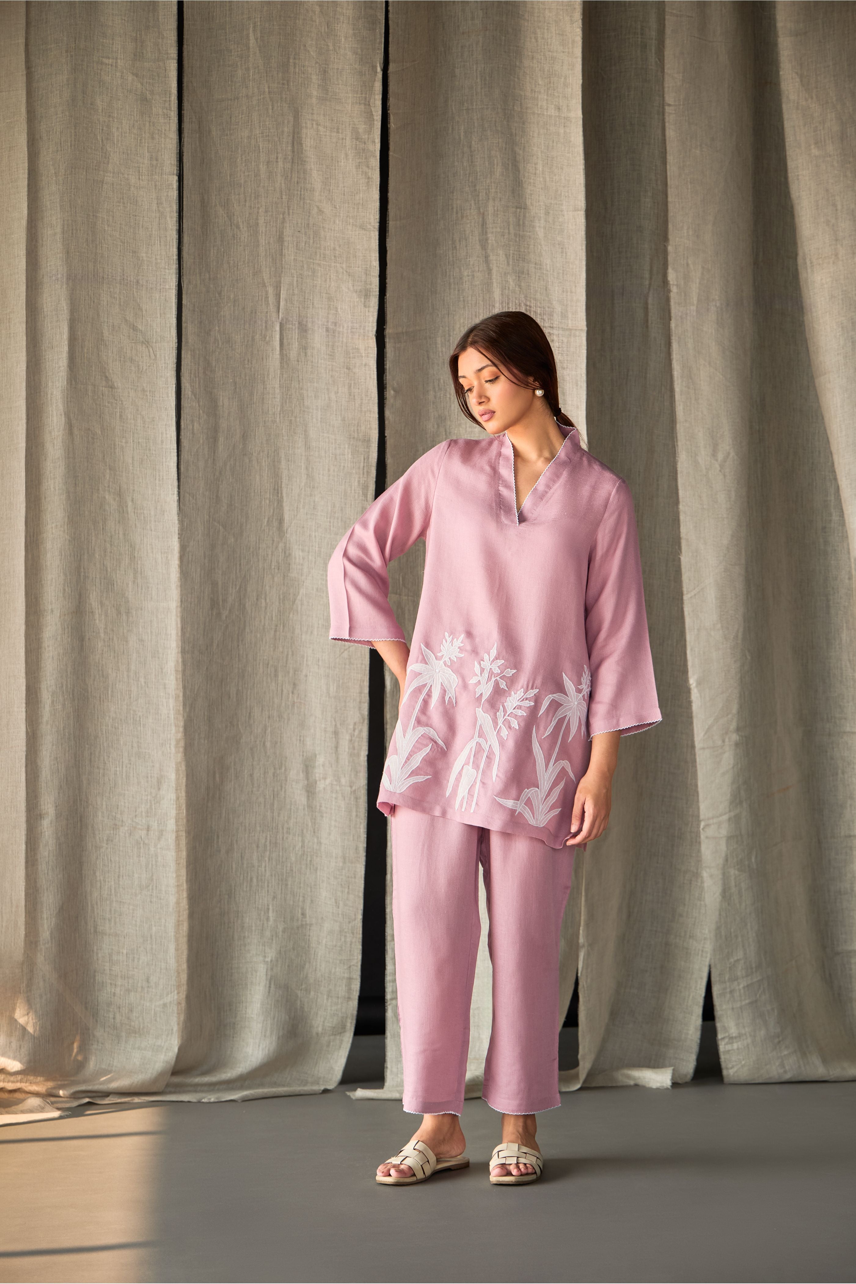 Blossom Pink Applique Linen Co-ord Set - Mokshaa
