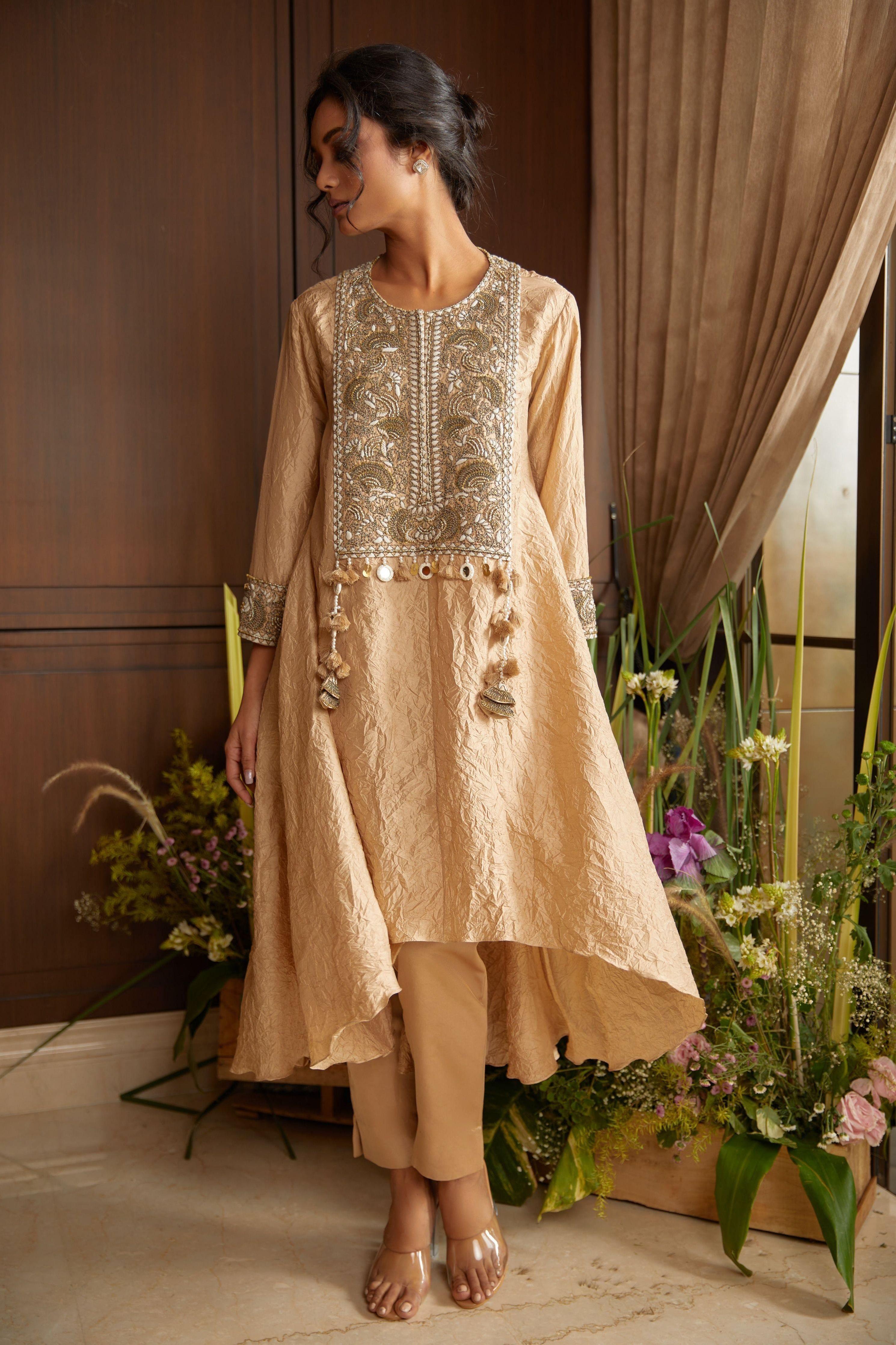 Beige Crushed Silk Kurta And Cotton Satin Narrow Pants - Mokshaa