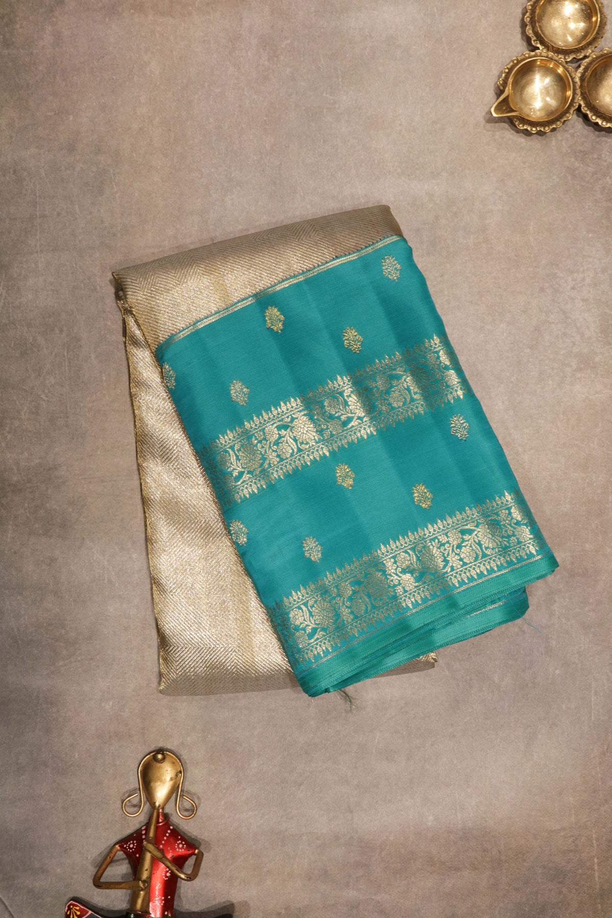 Silver Gold Kanchivaram Tissue Silk Saree - Mokshaa