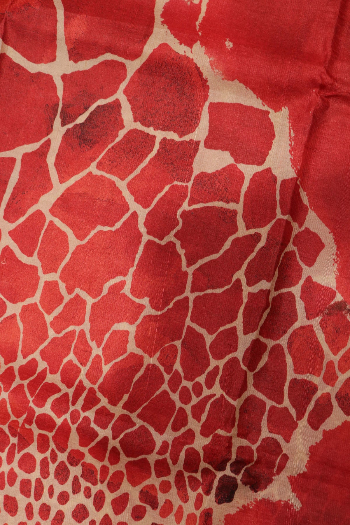 Red Geometric Print Tussar Silk Saree - Mokshaa