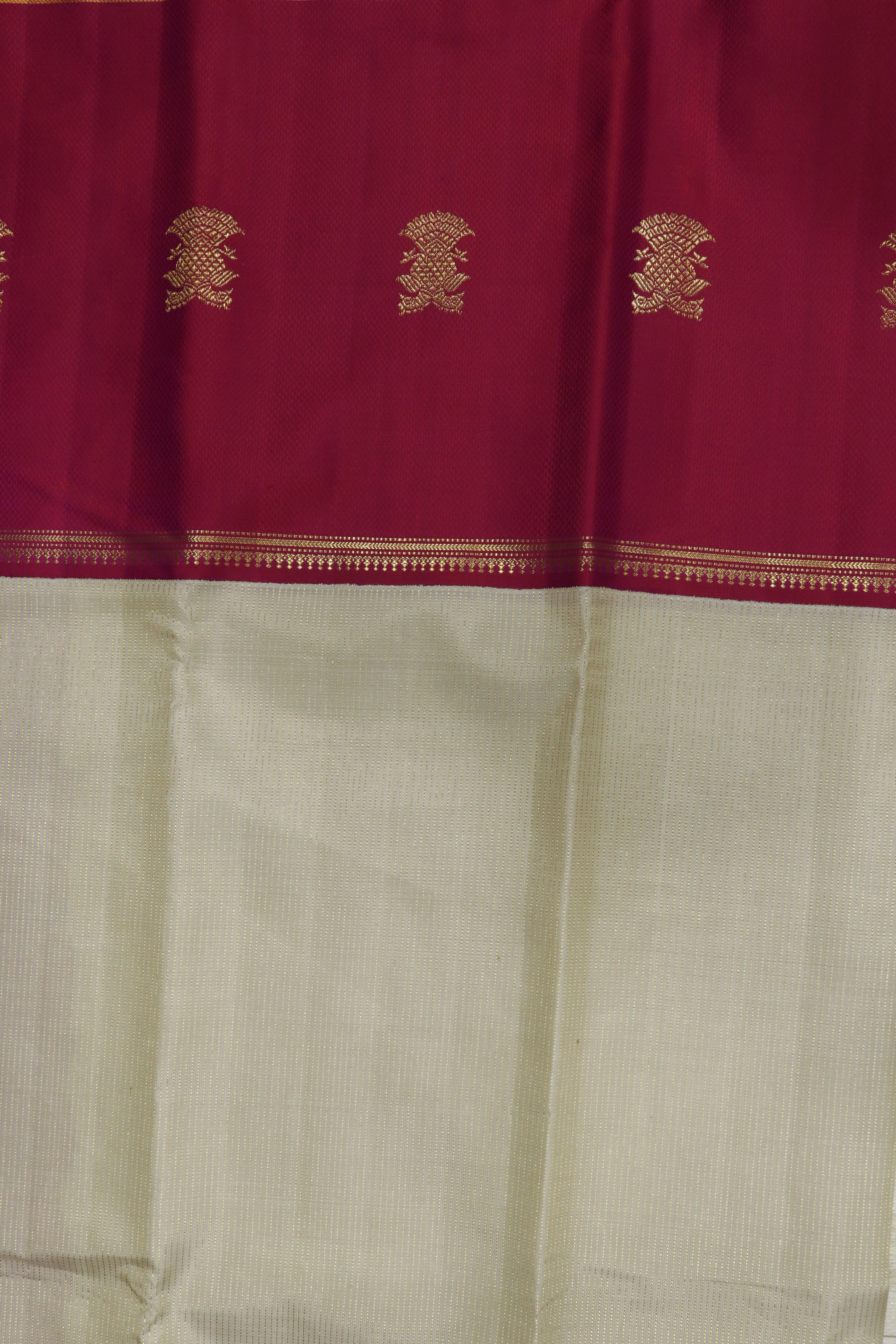 Off White Kanchivaram Silk Vairaoosi Weaving Pink Border and Zari Motifs