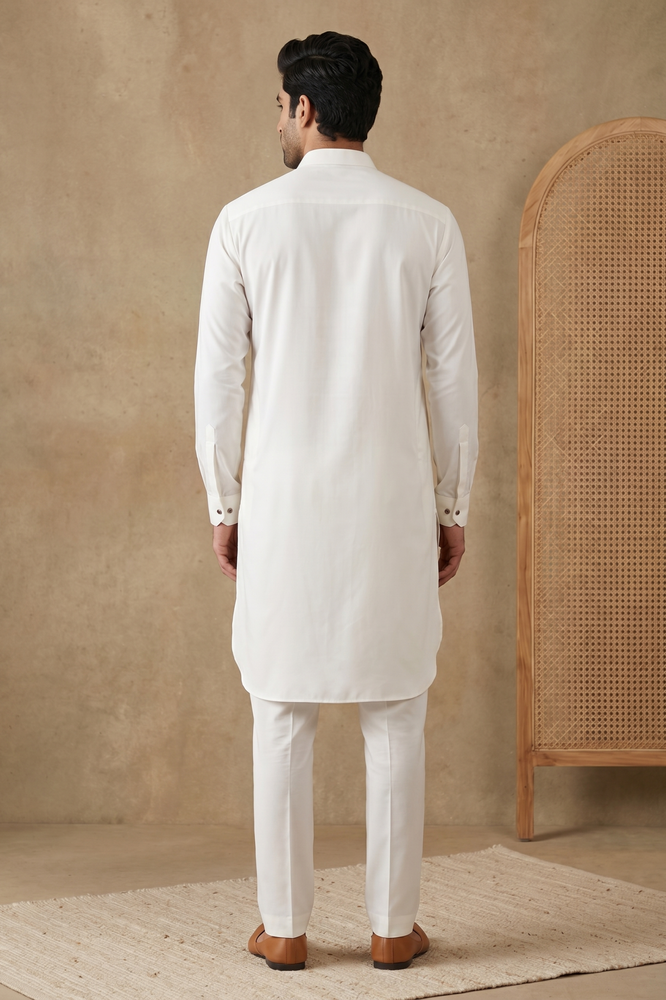 Cream Bom Mario Pathani Set