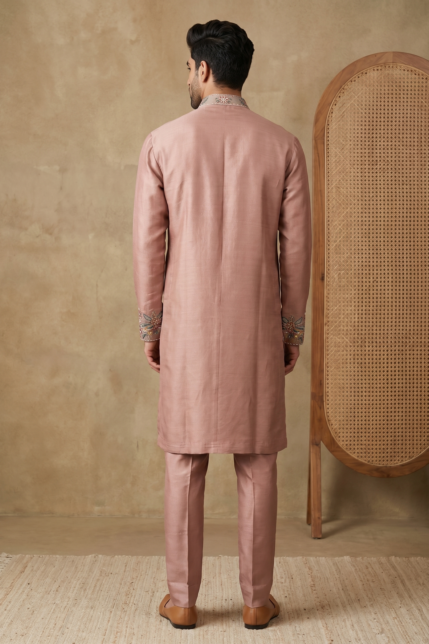 Onion Pink Chanderi Silk Kurta Set with Mirror Embroidery