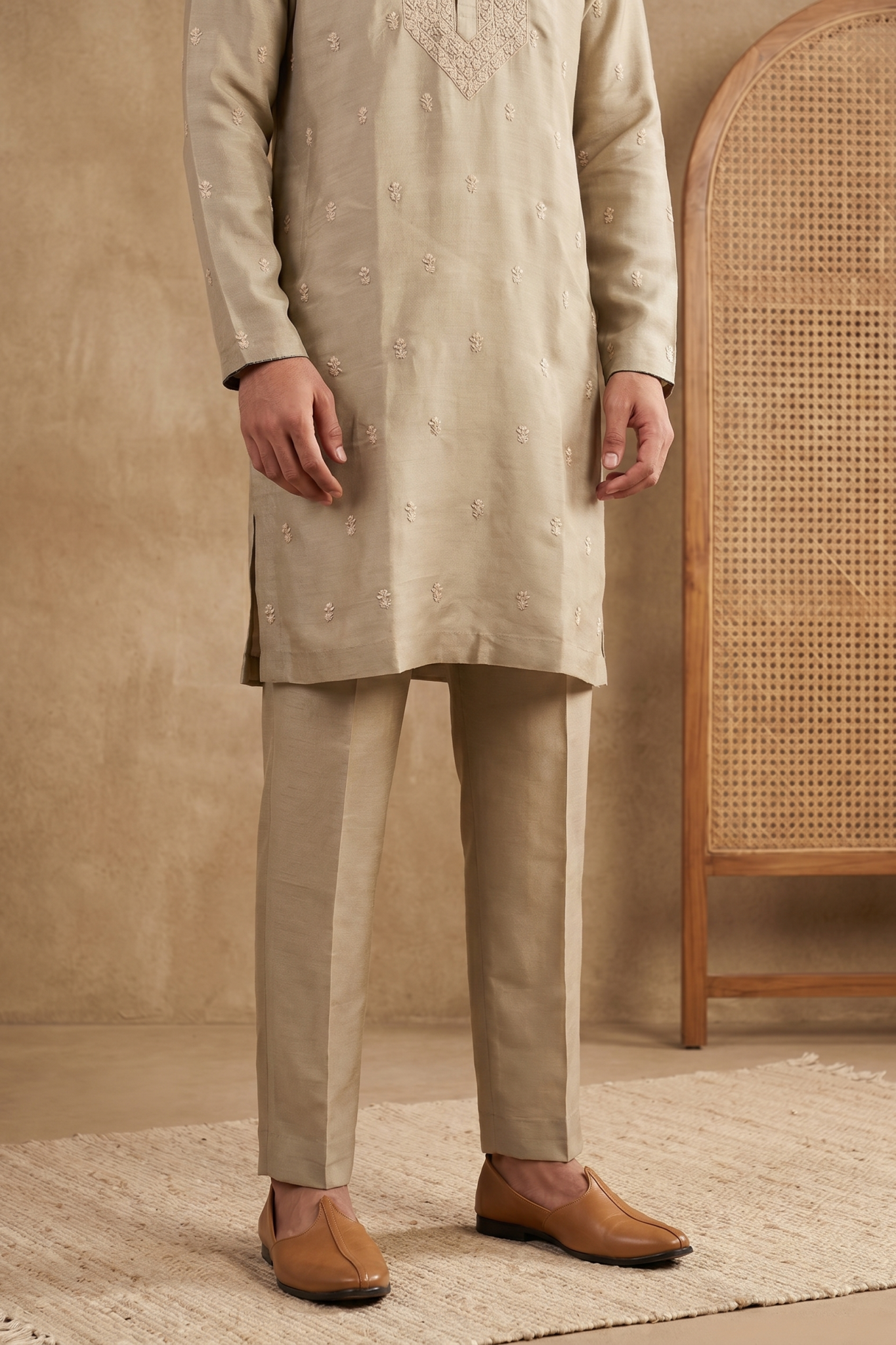 Light Gold Chanderi Silk Kurta Set with Zari Embroidery