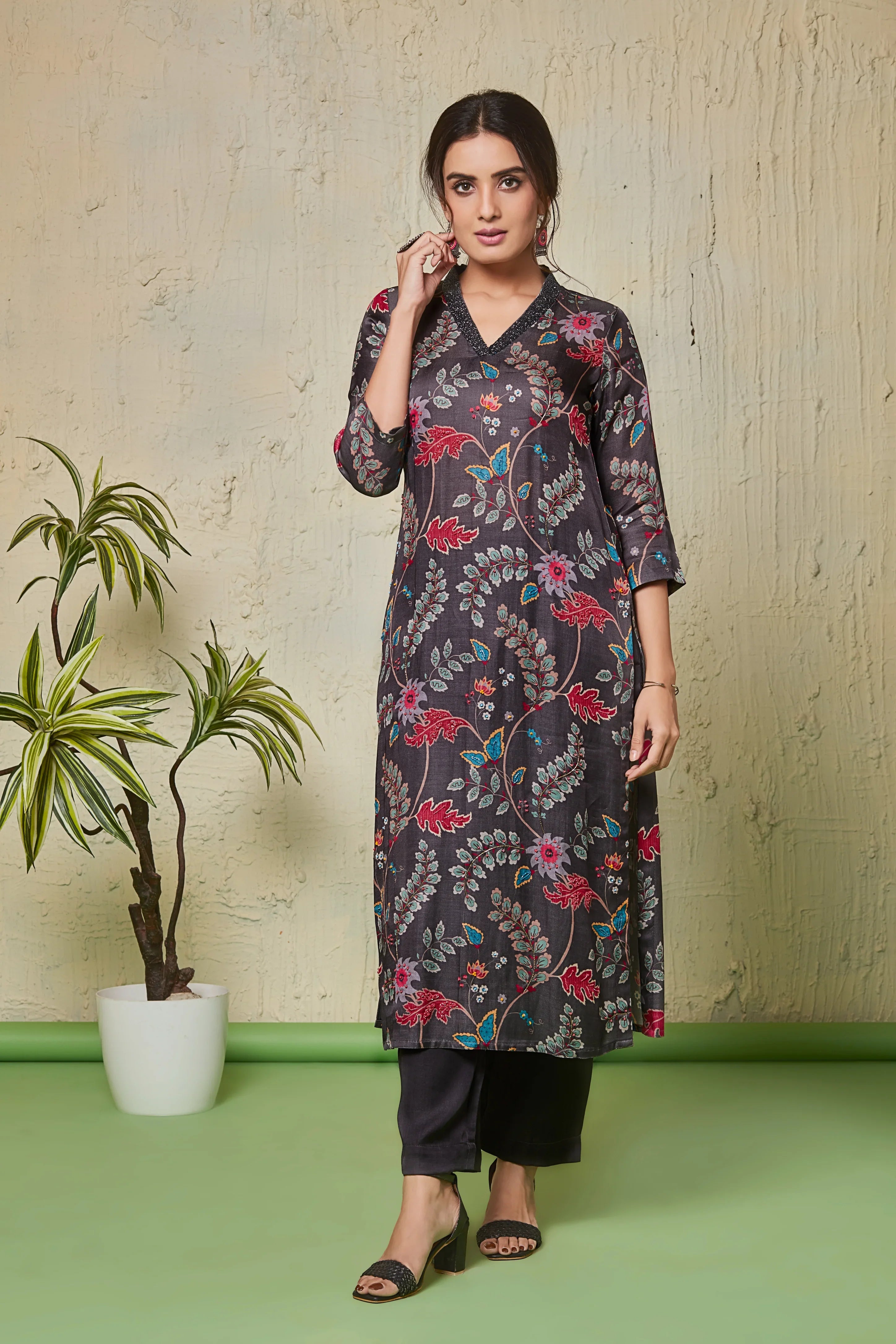 Slate Gray Floral Crepe Kurta Set - Mokshaa