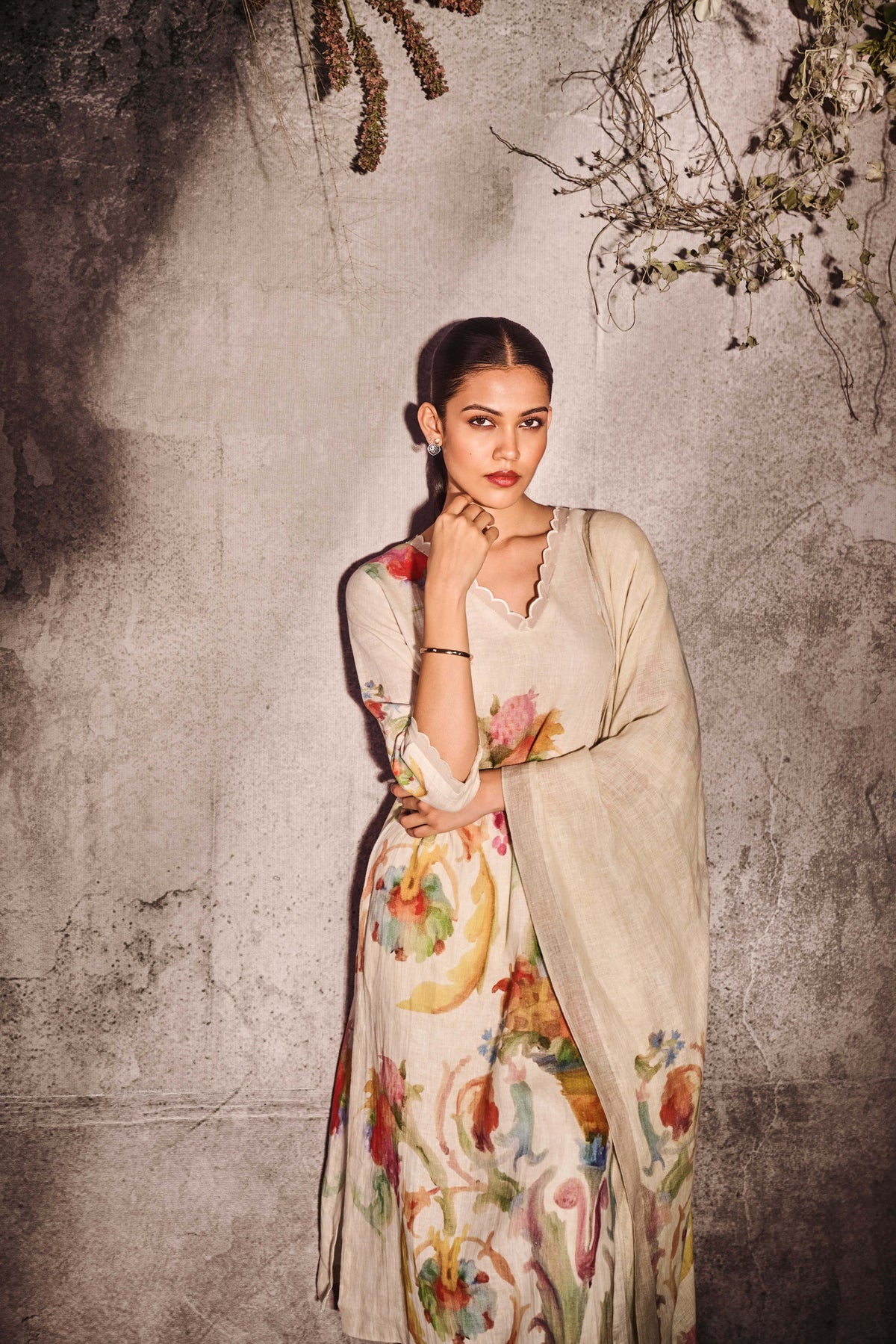 Ivory Linen Watercolor Floral Printed Kurta Set - Mokshaa