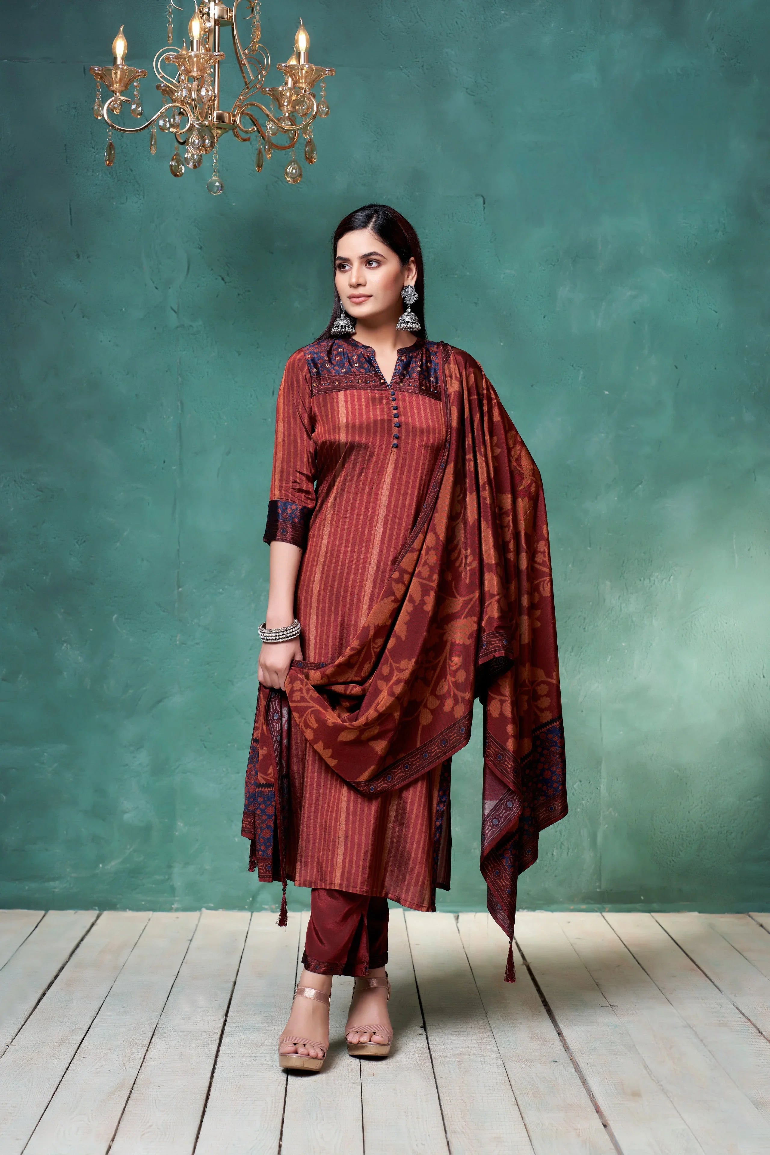 Rust Crepe Kurta Set with Floral Printed Dupatta - Mokshaa