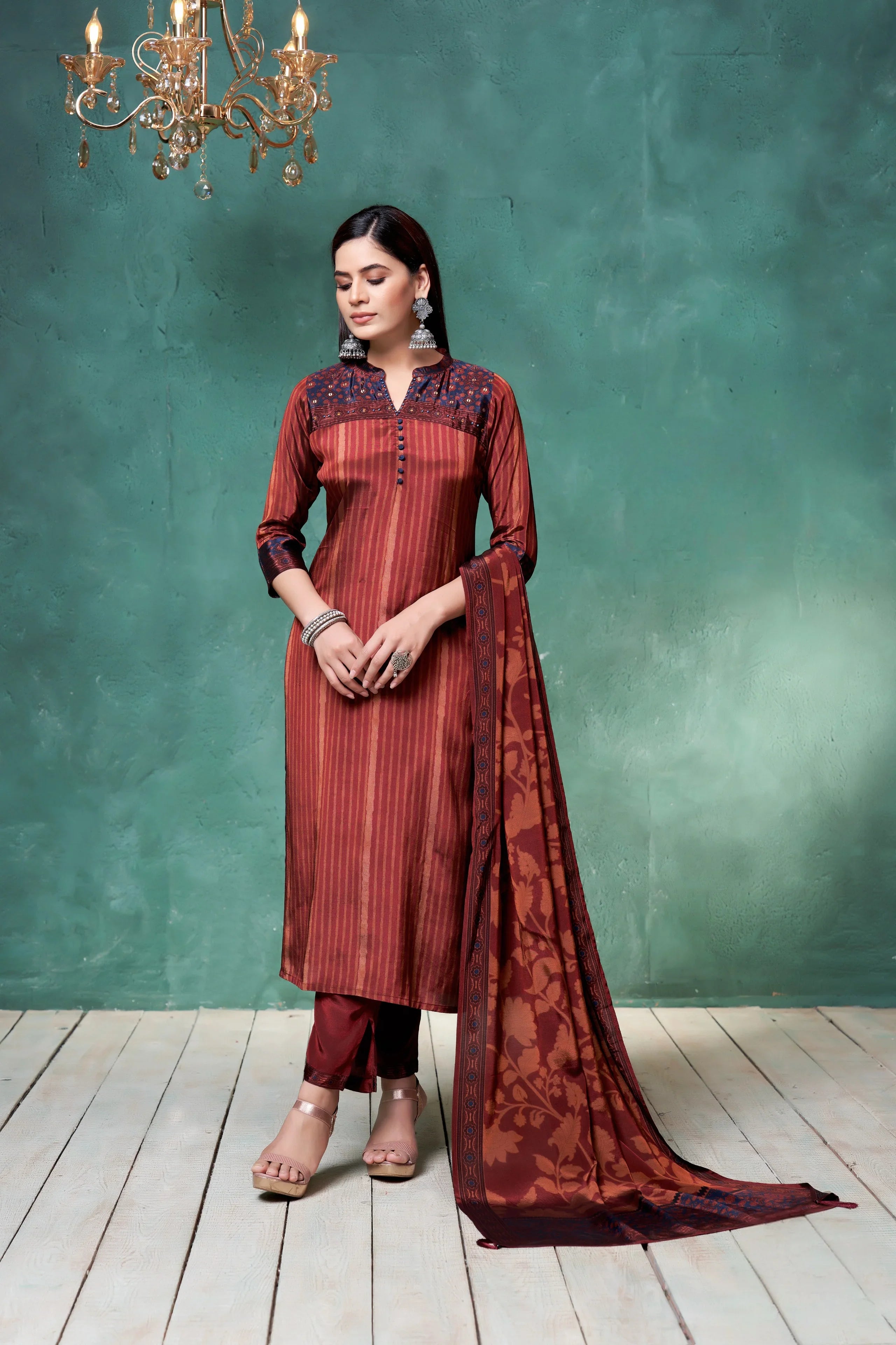 Rust Crepe Kurta Set with Floral Printed Dupatta - Mokshaa