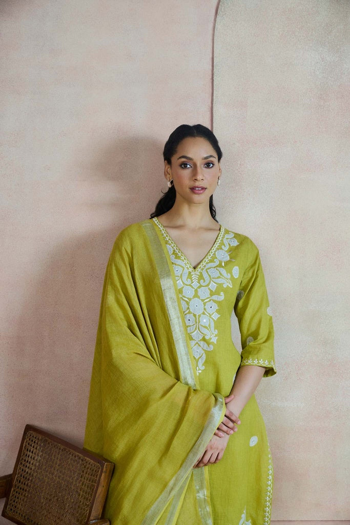 Lime Olive Linen Kurta Set with Thread Embroidery and Appliqué - Mokshaa