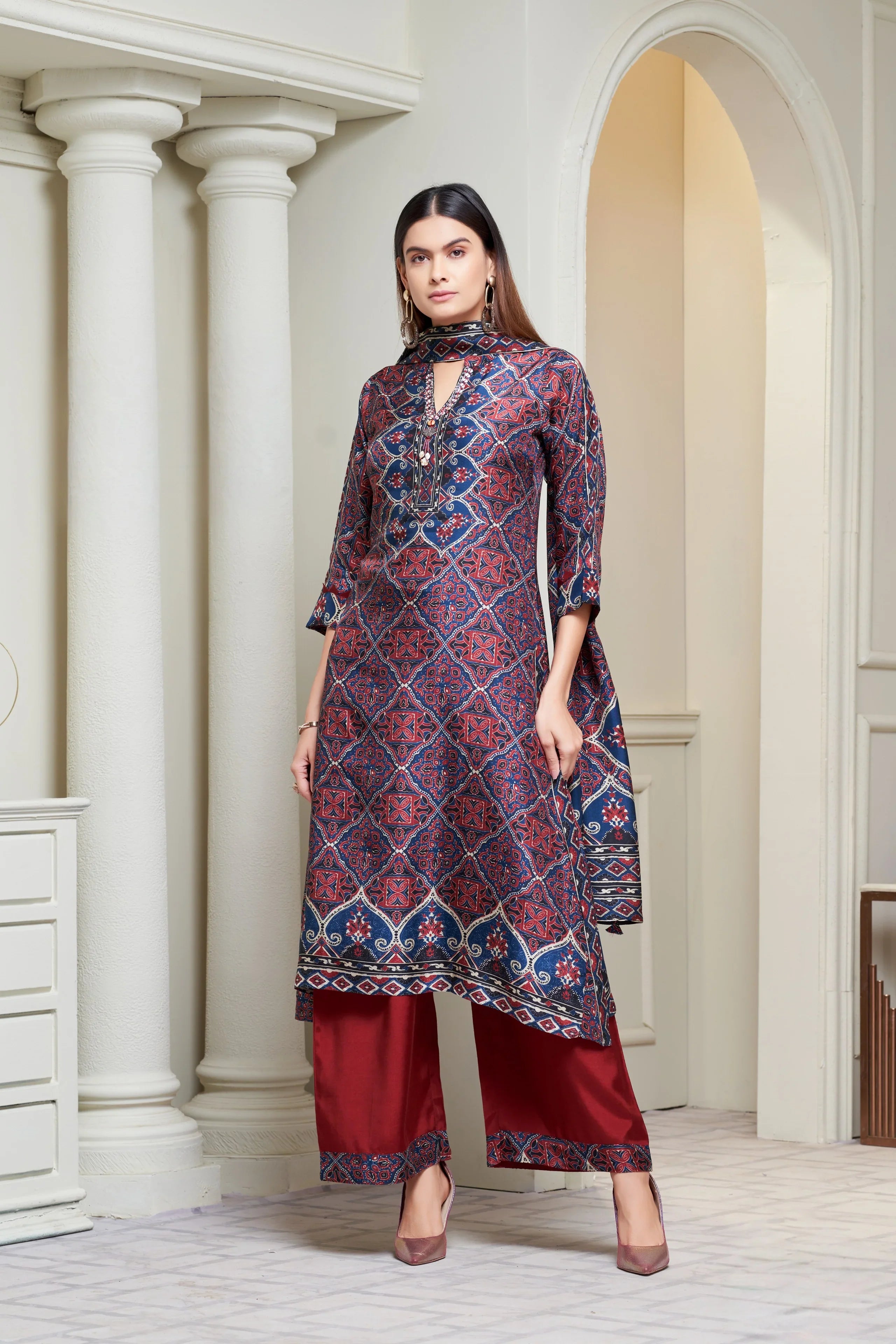 Indigo & Maroon Printed Crepe Kurta Set with Ethnic Dupatta - Mokshaa