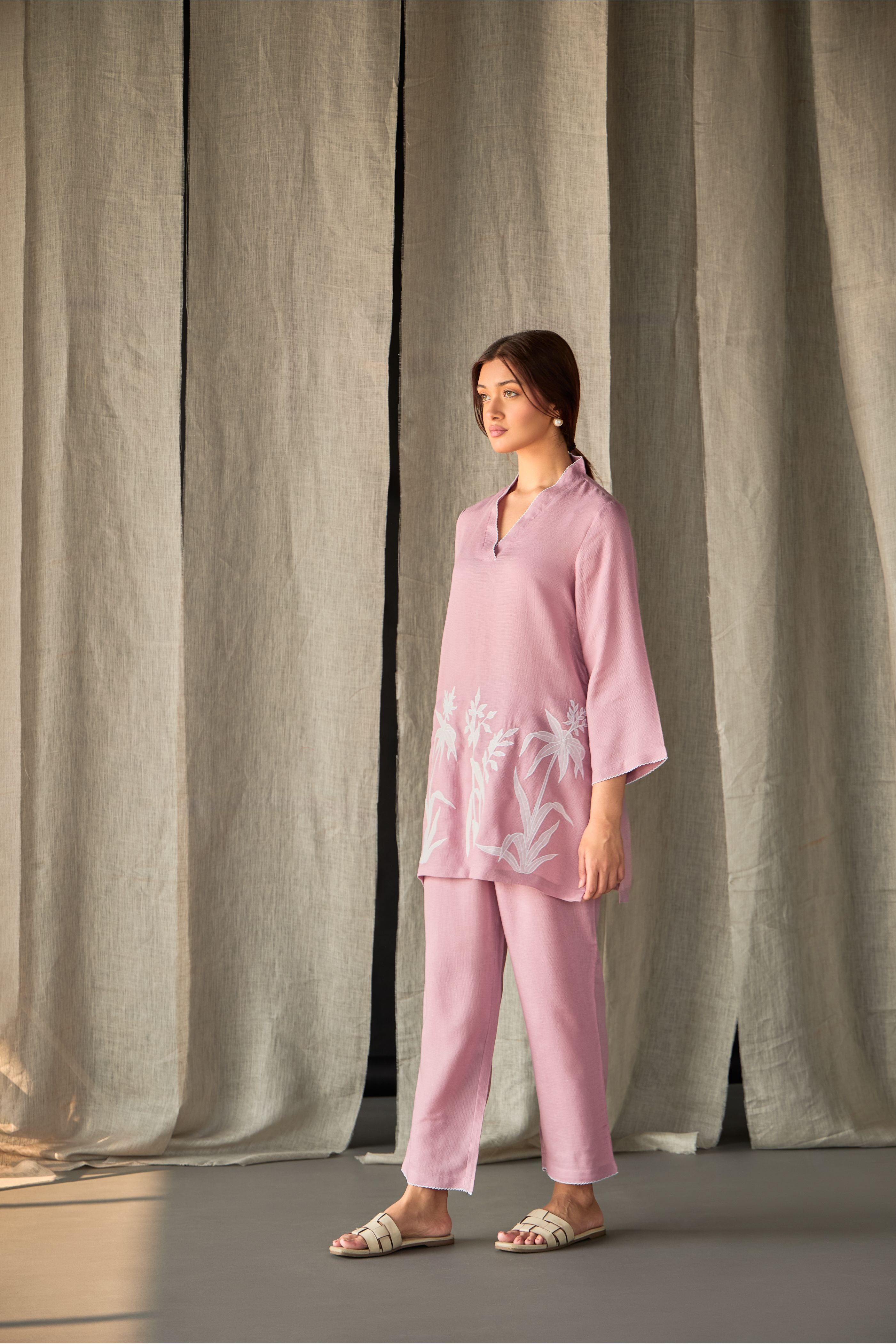 Blossom Pink Applique Linen Co-ord Set - Mokshaa