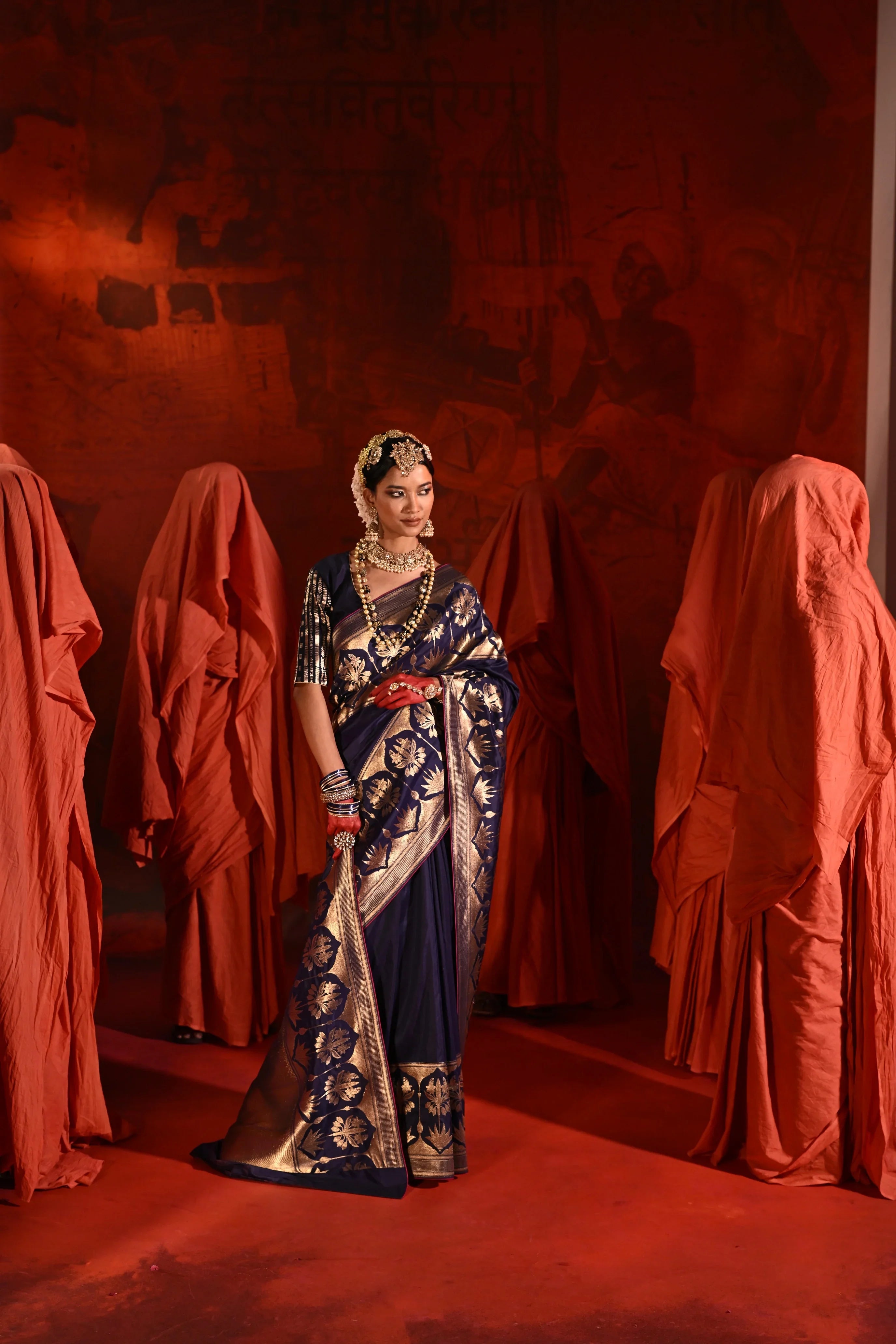 Midnight Blue Silk Saree with Golden Zari Weaving Border - Mokshaa