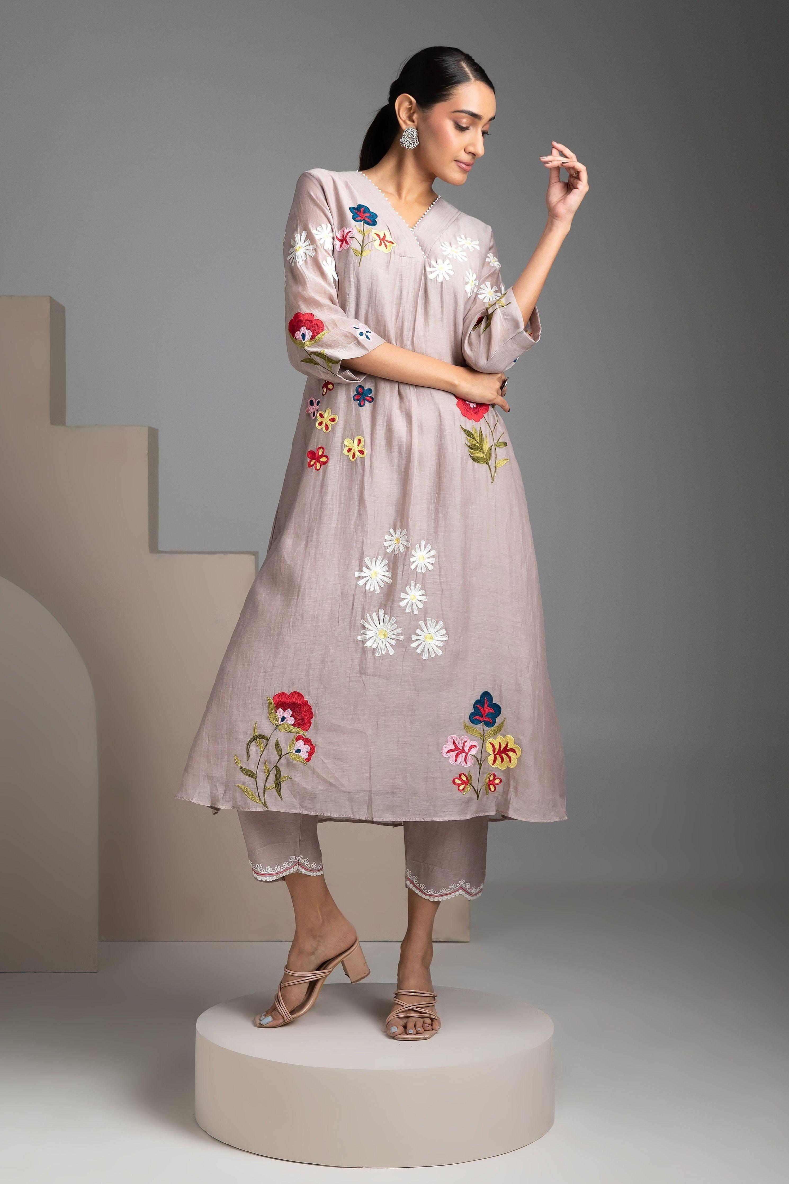 Pale Grey Kurta Set - Mokshaa