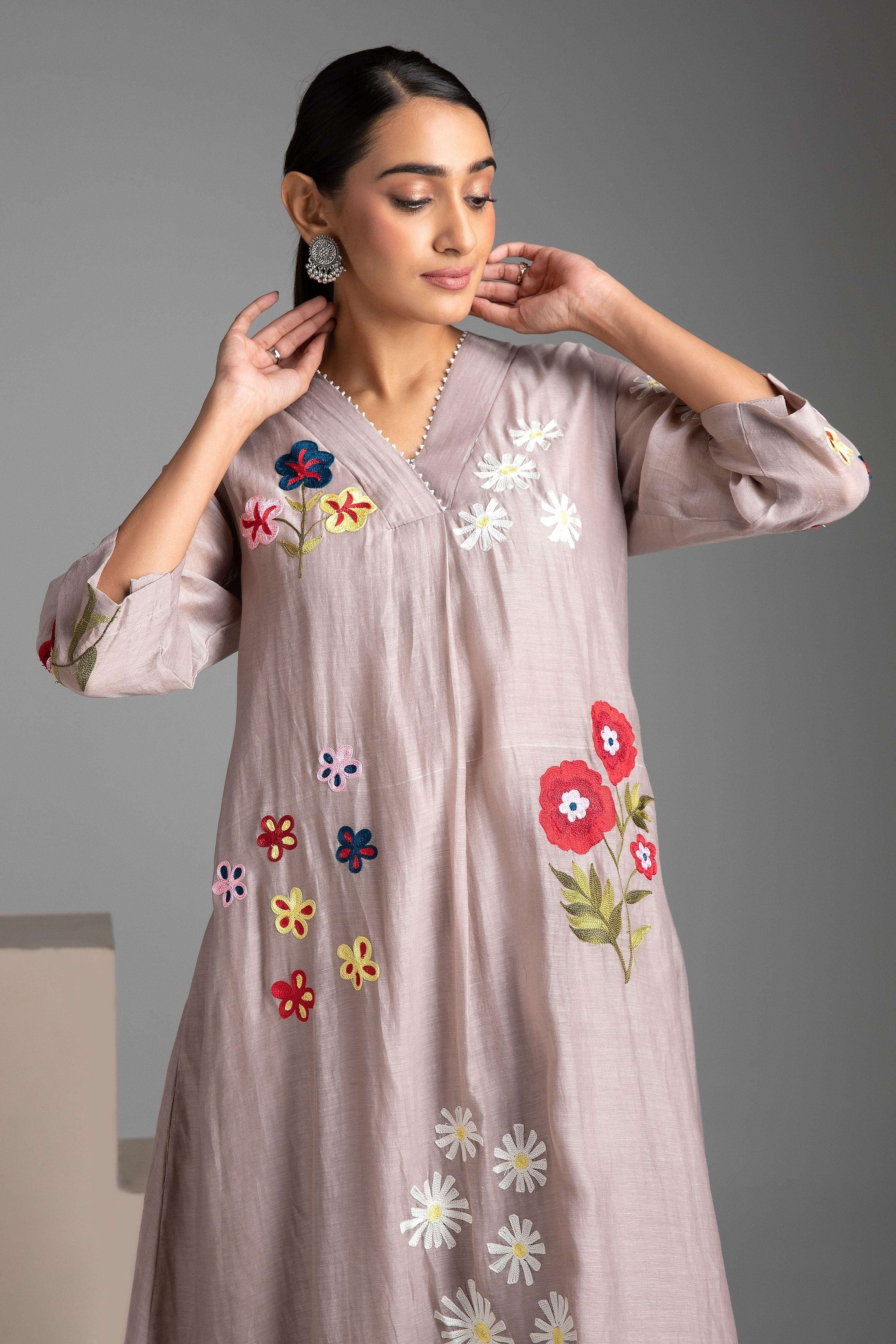 Pale Grey Kurta Set - Mokshaa