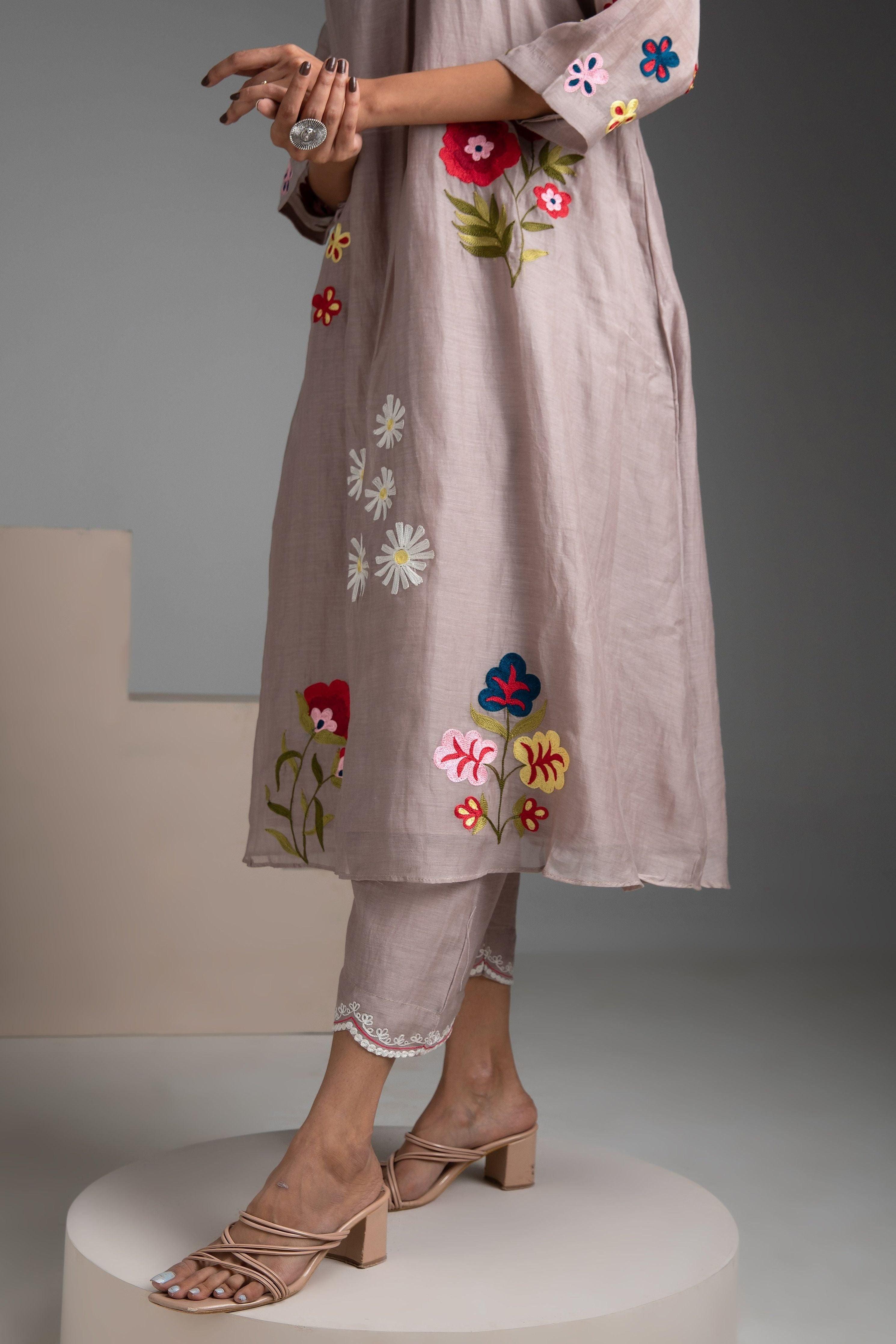 Pale Grey Kurta Set - Mokshaa