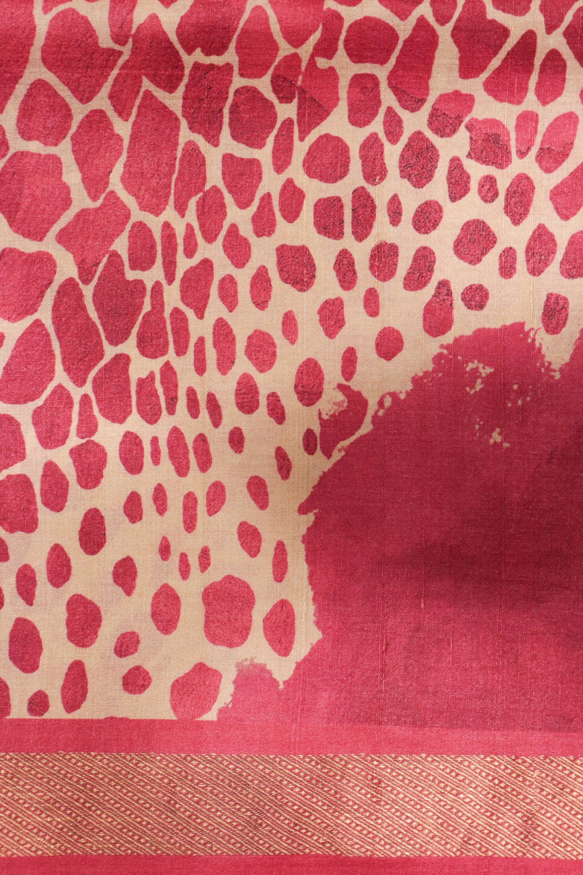 Magenta Pink Geometric Print Tussar Silk Saree - Mokshaa