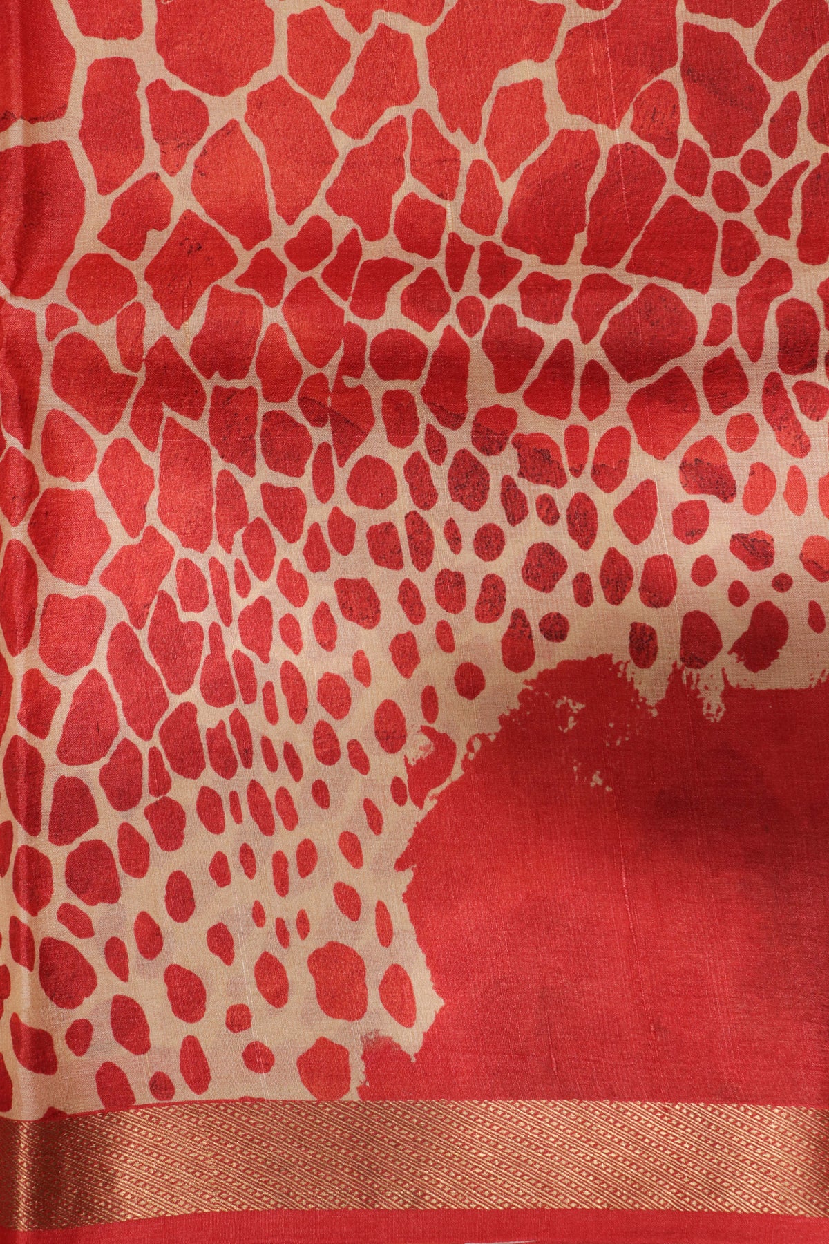 Red Geometric Print Tussar Silk Saree - Mokshaa